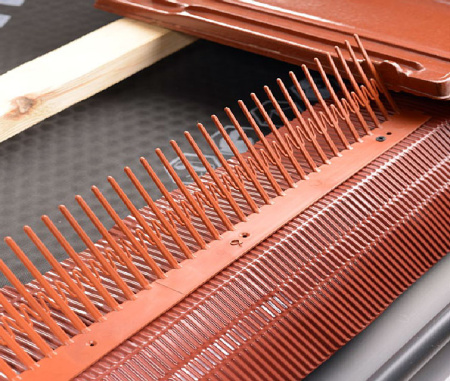 Гребень свеса плоский (60*1000мм) RAL