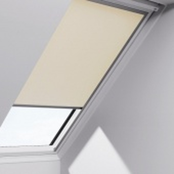 Штора рулонная VELUX RFL-1086 на направляющих 78х140 бежевый